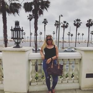 Meet your Posher, Michaela